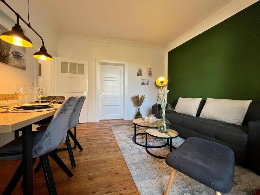 Apartment Meeresbrise Mit Balkon Хузум Экстерьер фото