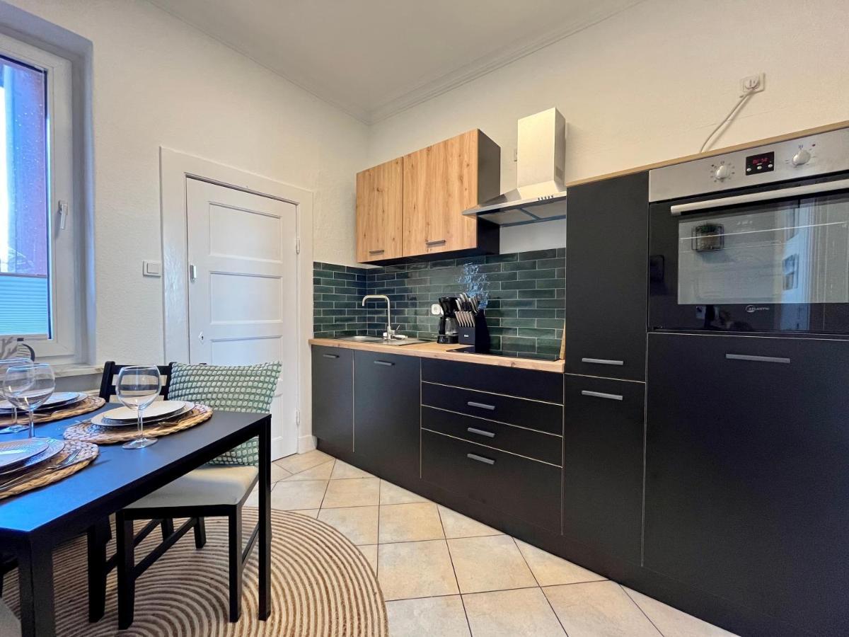 Apartment Meeresbrise Mit Balkon Хузум Экстерьер фото